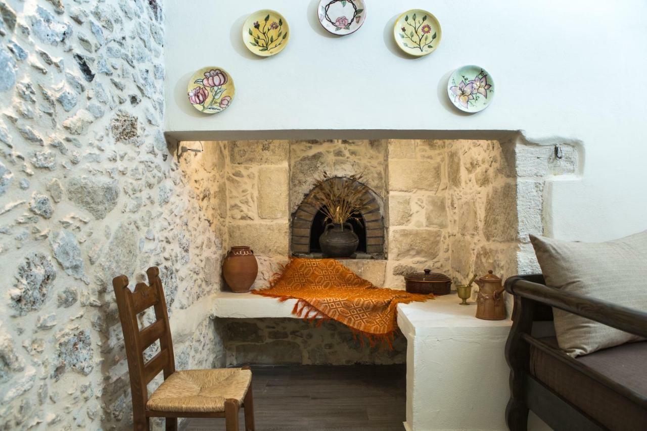 Апартаменти Margarita'S Stone House Platanos  Екстер'єр фото